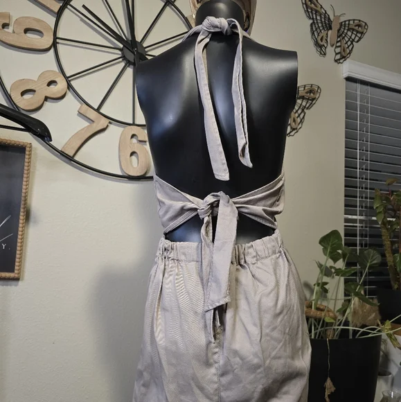 Forever 21 Backless Tie Jumpsuit | Size Small | Flowy Fit | Neutral Vibes - Picture 5 of 5